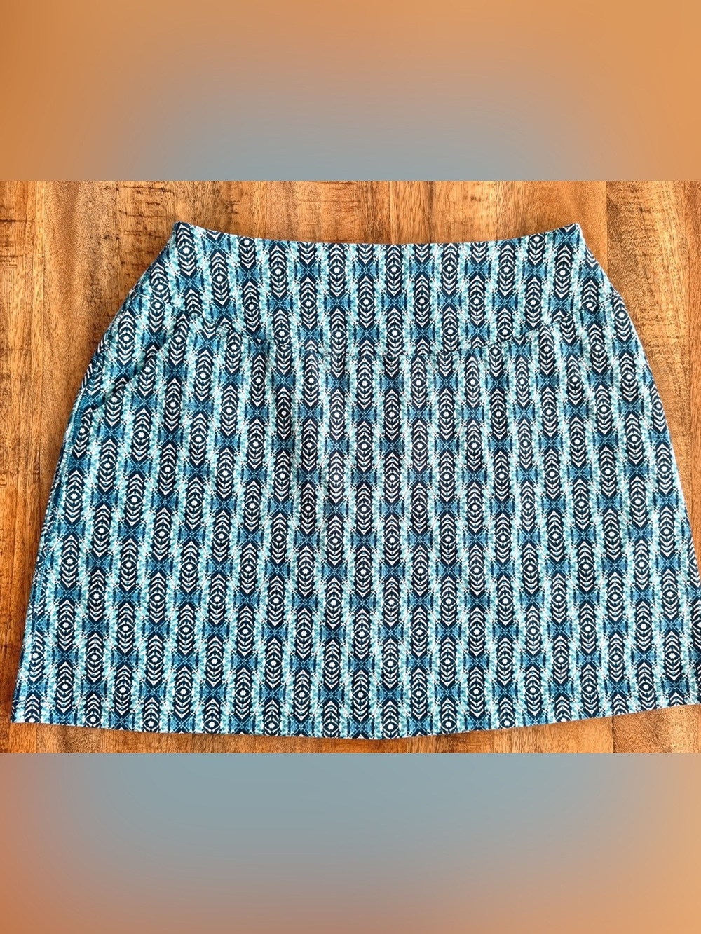Title Nine Blue Tribal Print Athletic Skort Small Golf Tennis Pickleball EUC